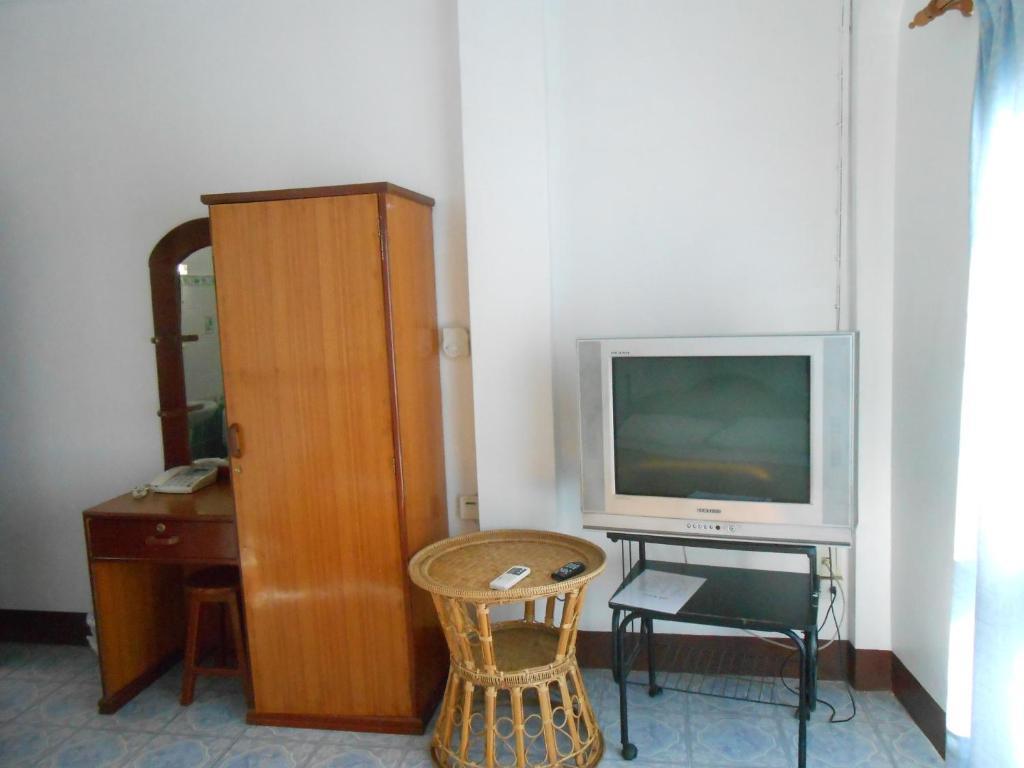 Chanthasom Guesthouse Ban Nongdouang Kamer foto