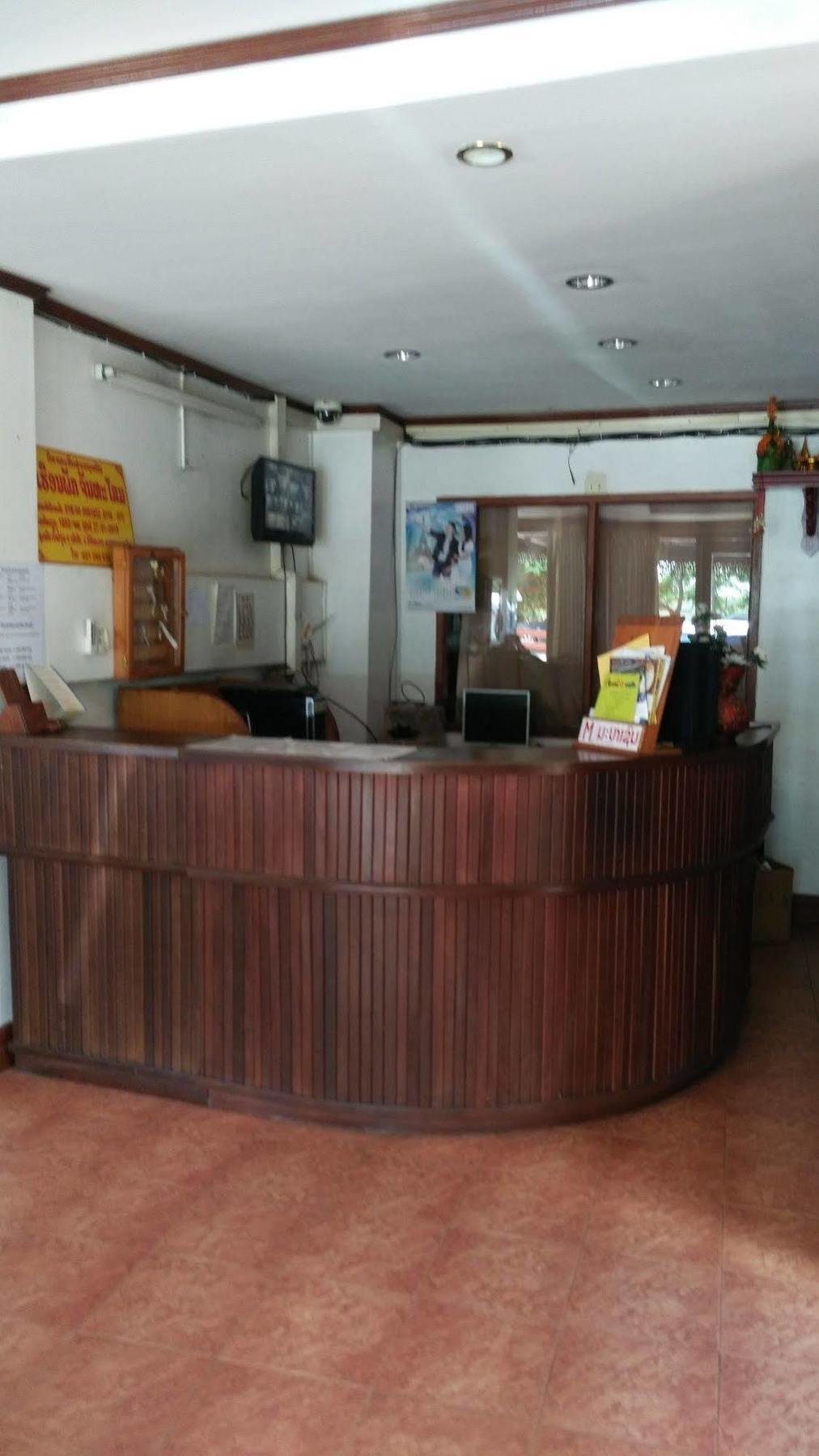 Chanthasom Guesthouse Ban Nongdouang Buitenkant foto