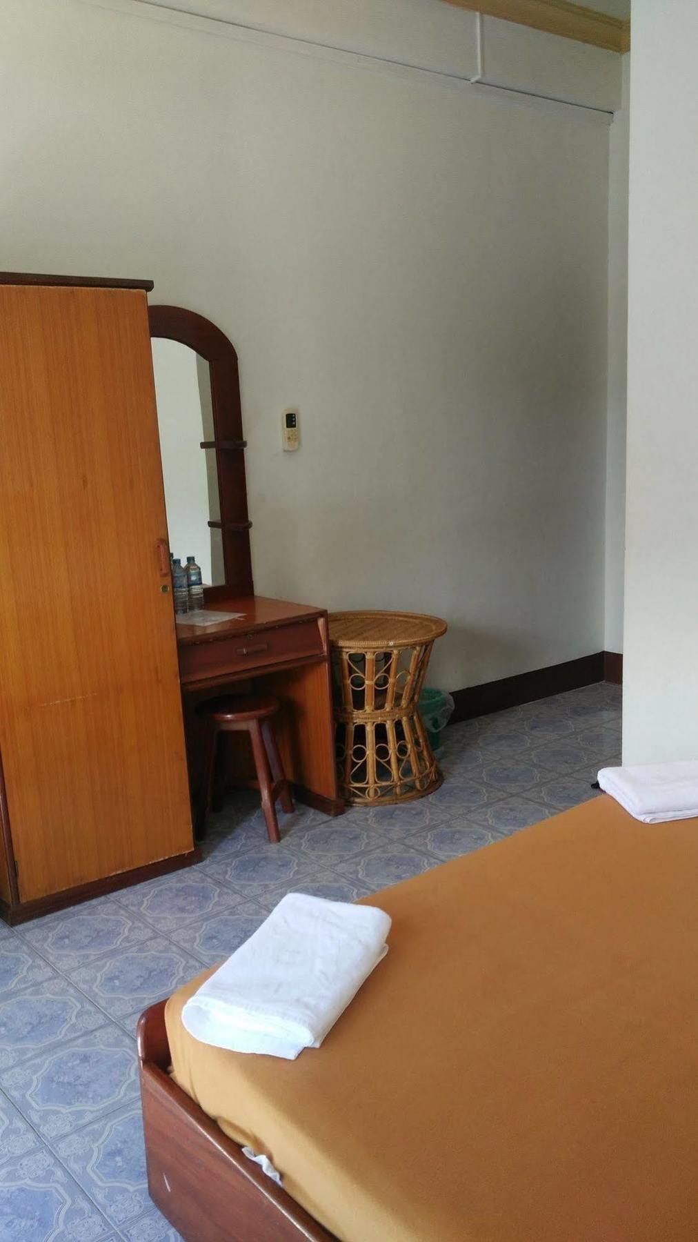 Chanthasom Guesthouse Ban Nongdouang Buitenkant foto